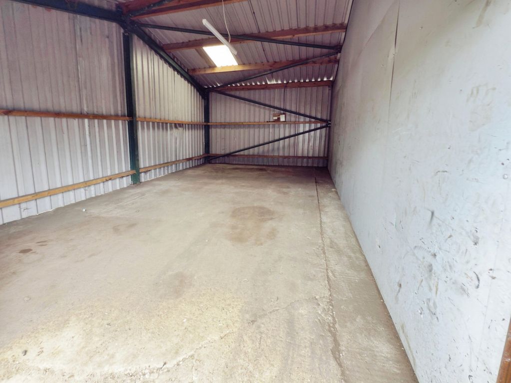 Property photo 2 of 2