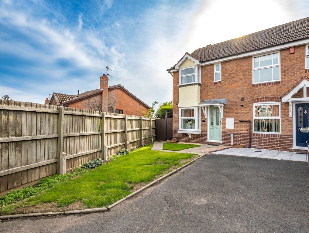 Property photo 1 of 16 Picture No. 14