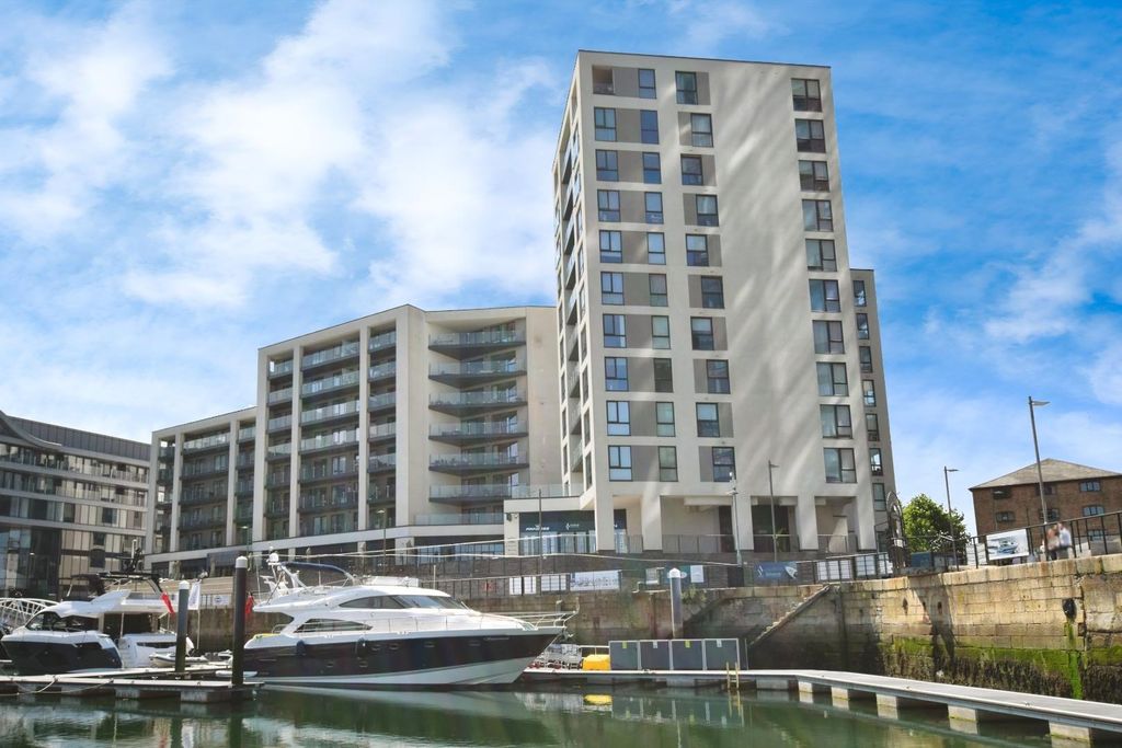 Additional image 18 of 3 bed flat for saleMaritime Walk, Ocean Village, Southampton SO14