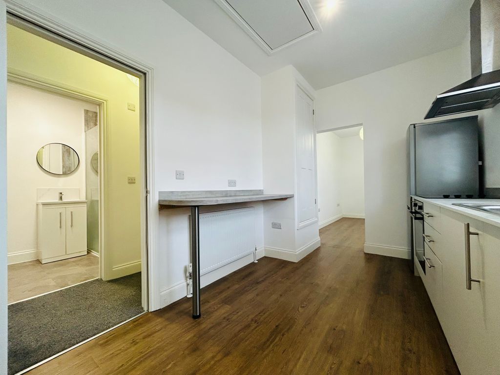 Property photo 3 of 9 View