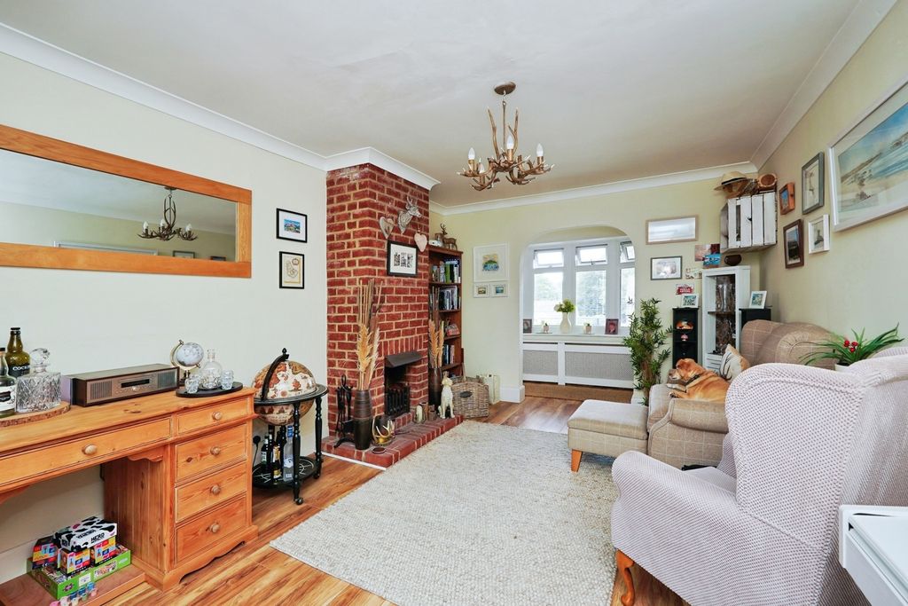 Property photo 2 of 20 Pbox-Img.Jpg
