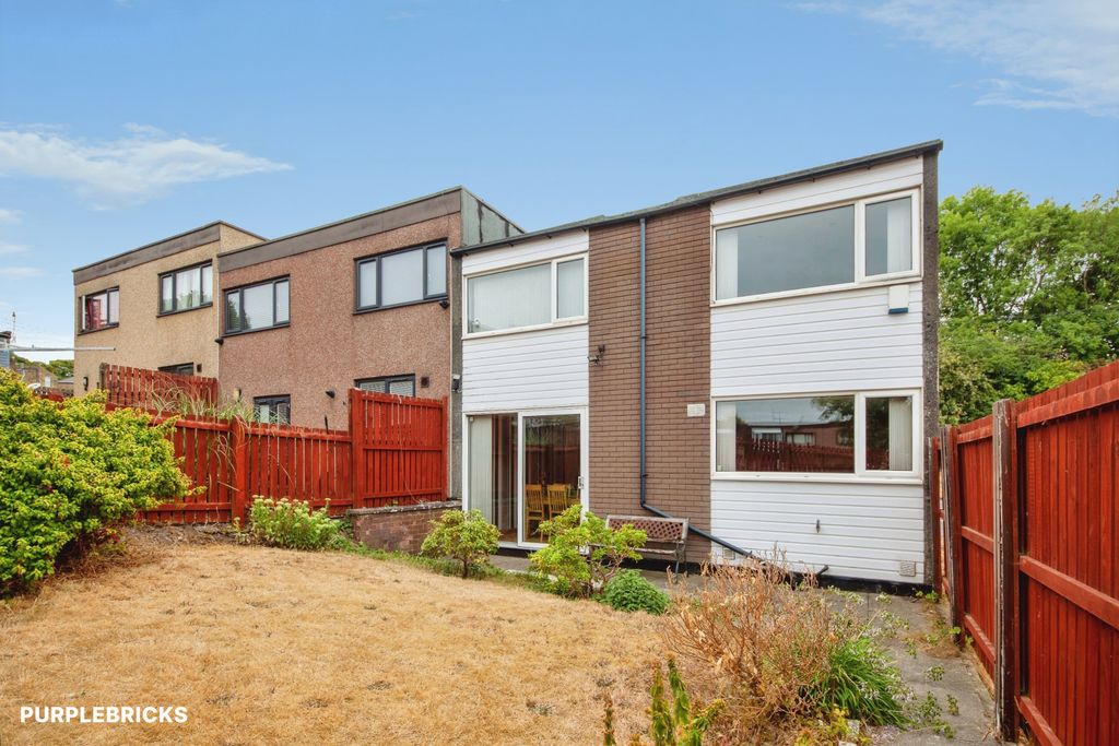 Property photo 1 of 33