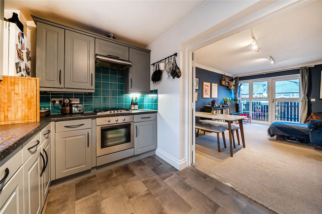 Property photo 1 of 12 Picture No. 11