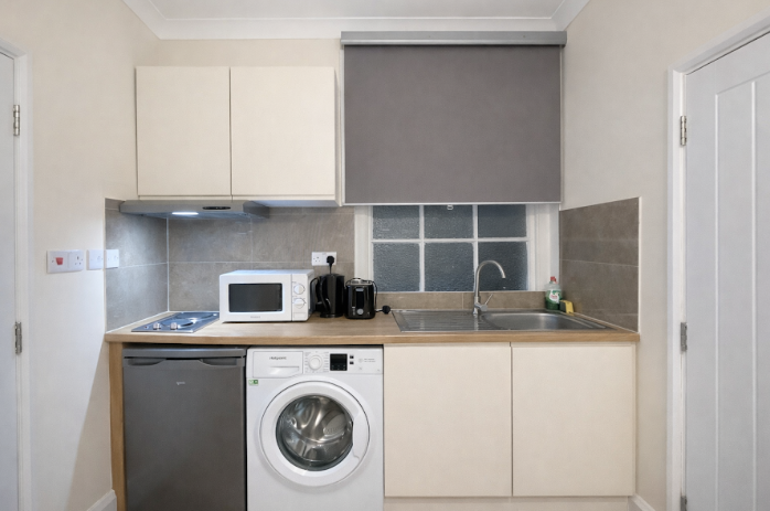 Property photo 3 of 6