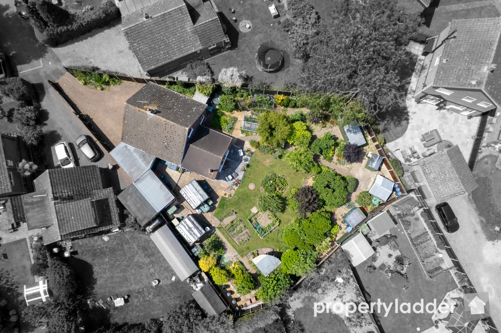 Property photo 2 of 23 Pl Drone-16