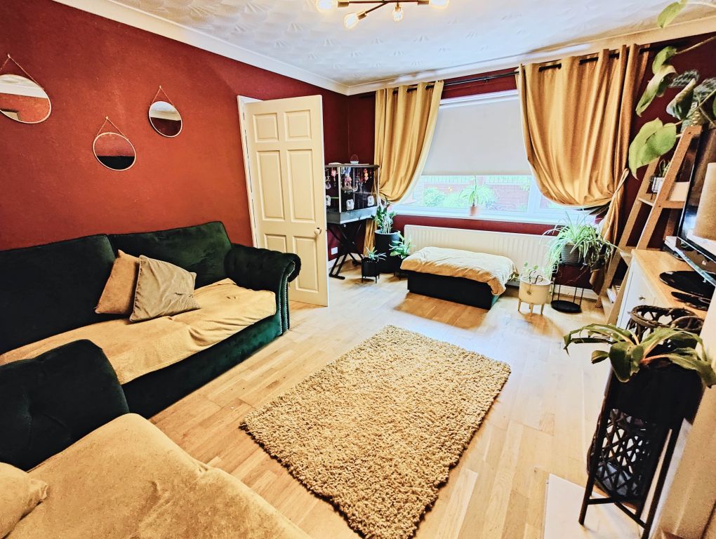 Property photo 3 of 37