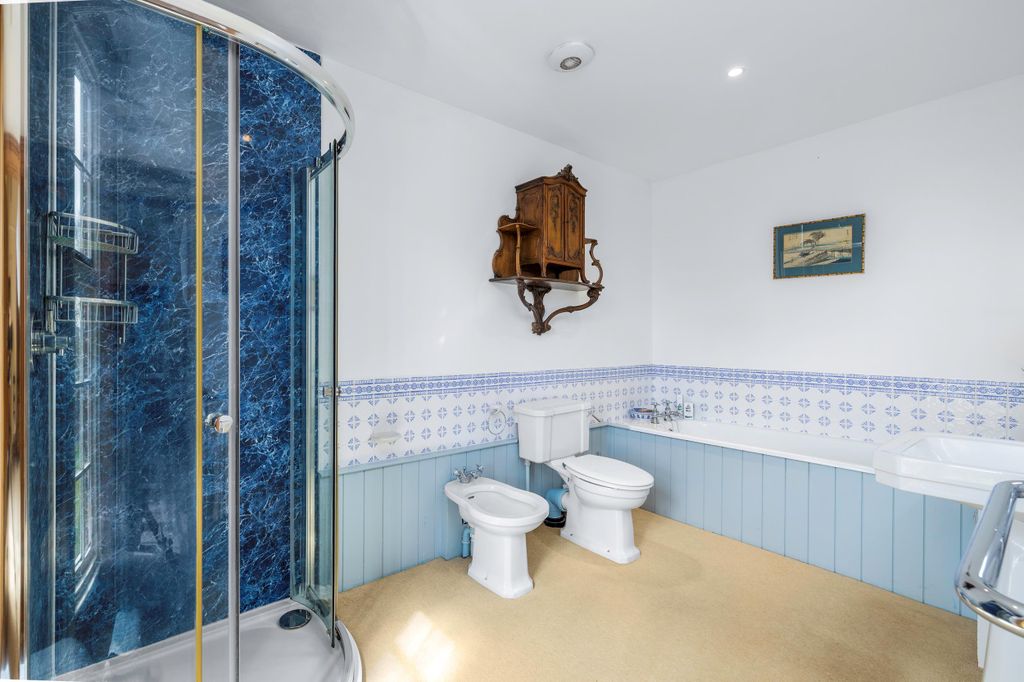 Additional image 15 of 6 bed detached house for saleUpton Magna, Shrewsbury, Shropshire SY4