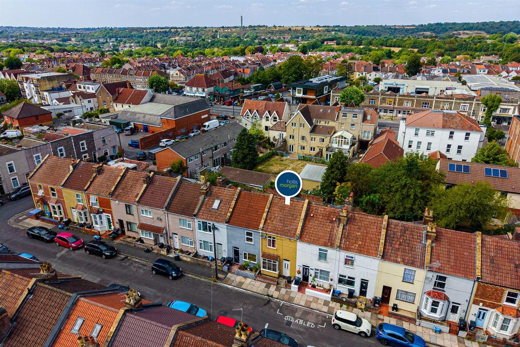 Property photo 1 of 25 18 Dunkirk Road, Fishponds, Bristol Bs16 3Dj | Fre