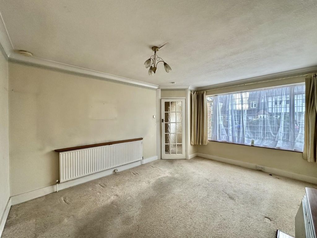 Property photo 3 of 15 d89d2130-3Fb1-48Eb-8257-Eb0736c94Ea1.Jpg
