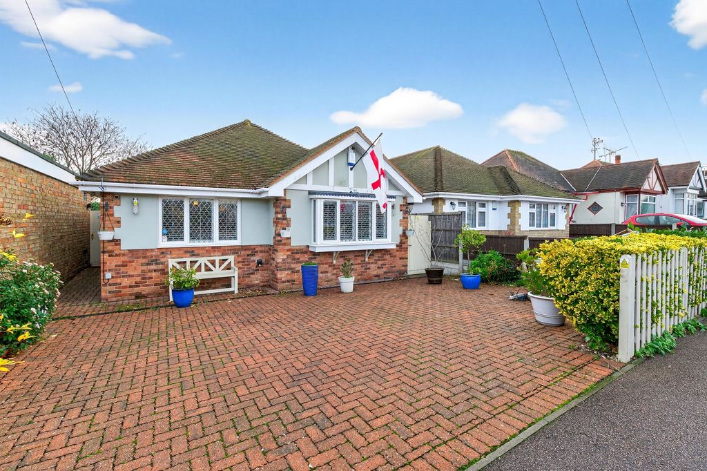 Property photo 1 of 20