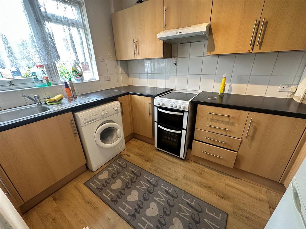 Property photo 1 of 10 2.Jpg