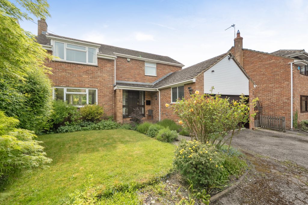 Property photo 1 of 21 145699726A04Aea8d1796