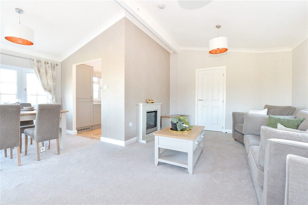 Property photo 1 of 13 Lounge Diner