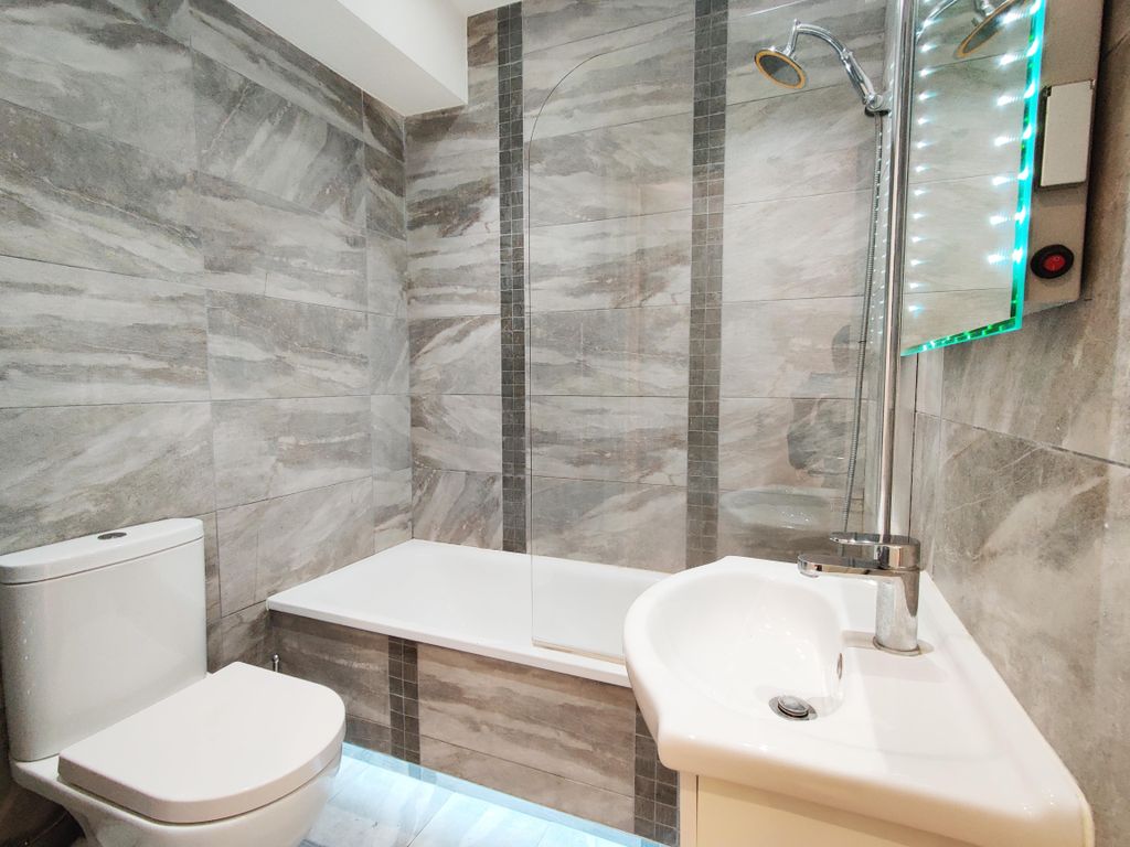 Property photo 3 of 3 Image