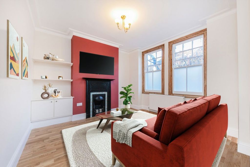 Property photo 2 of 7