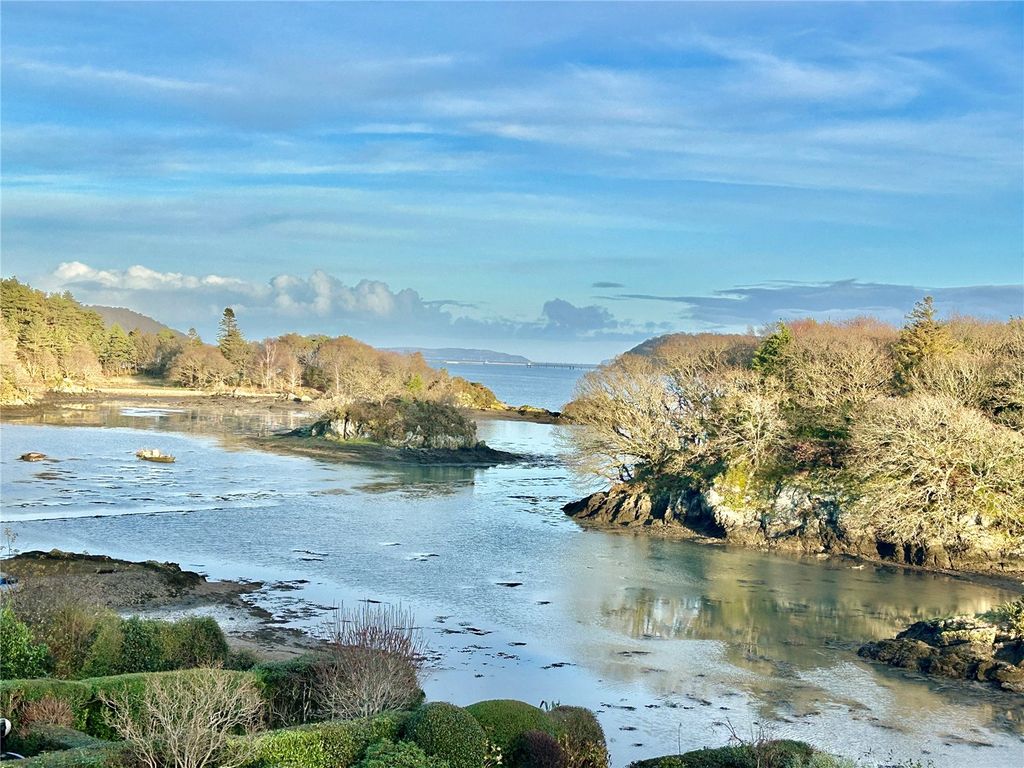 Property photo 2 of 37 Picture No. 07