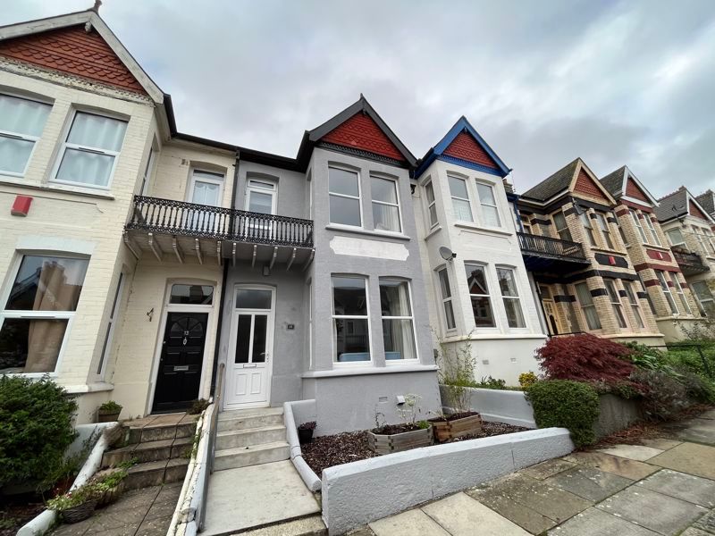 Property photo 1 of 9 Outside