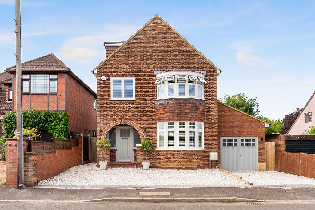 Property photo 2 of 43