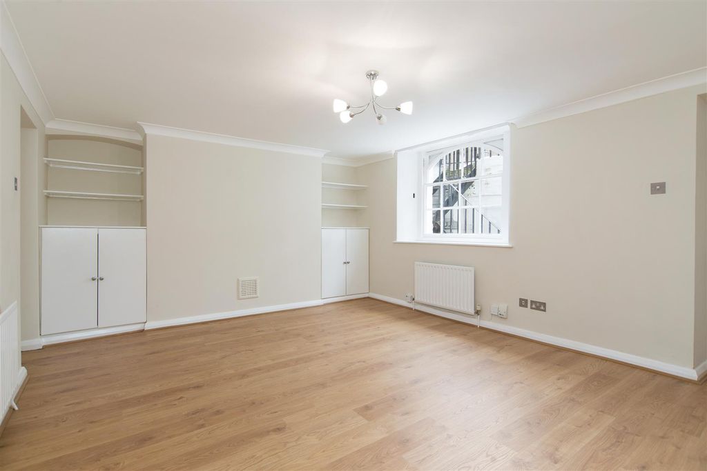 Property photo 2 of 16 29716_Hi_Res_1_(18).Jpg