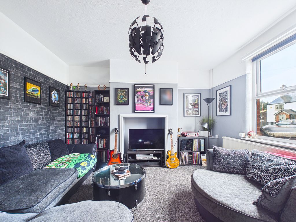 Property photo 2 of 13