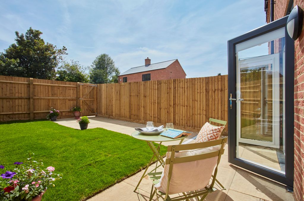 Property photo 3 of 18