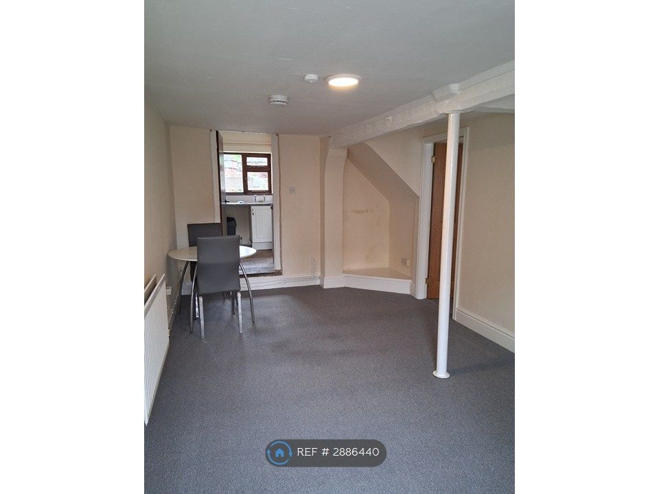 Property photo 3 of 11 Lounge/ Diner