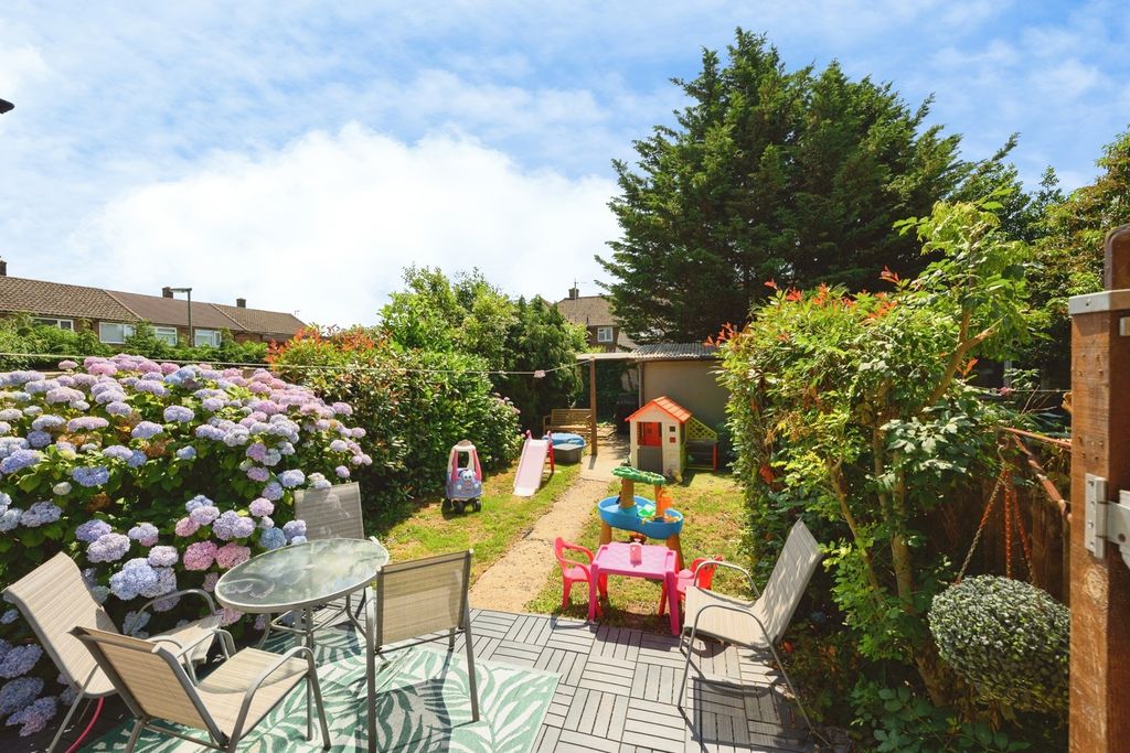 Property photo 3 of 15 Pbox-Img.Jpg