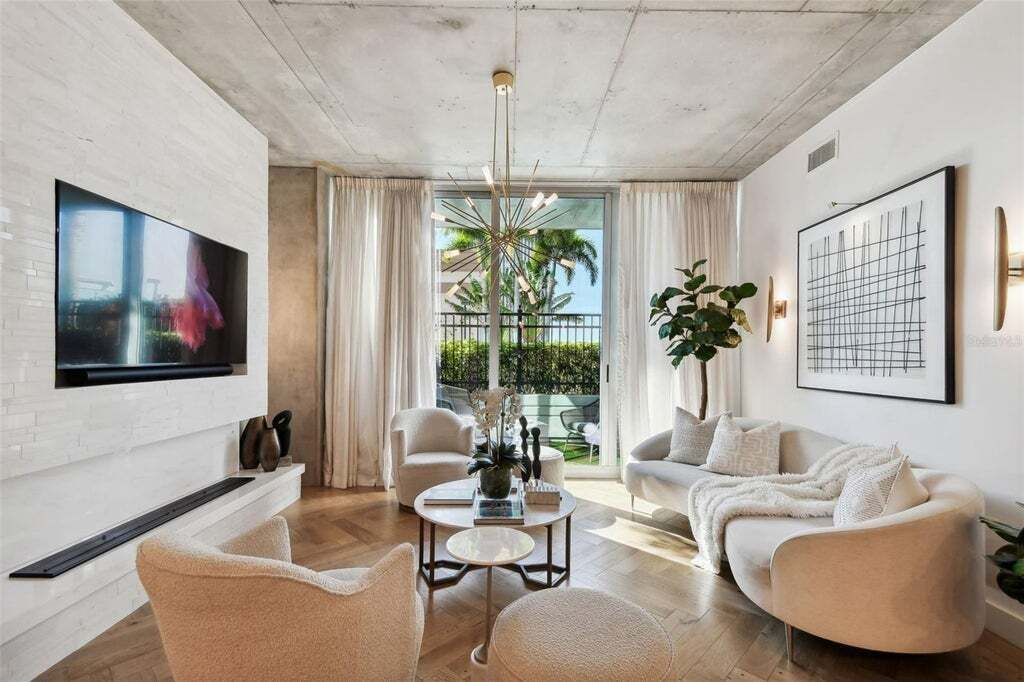 Property photo 3 of 20 <Alttext/>