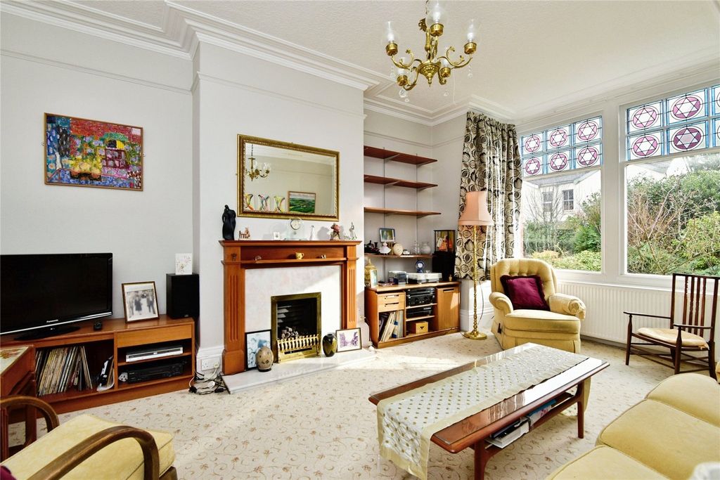 Property photo 3 of 27 Picture No. 22