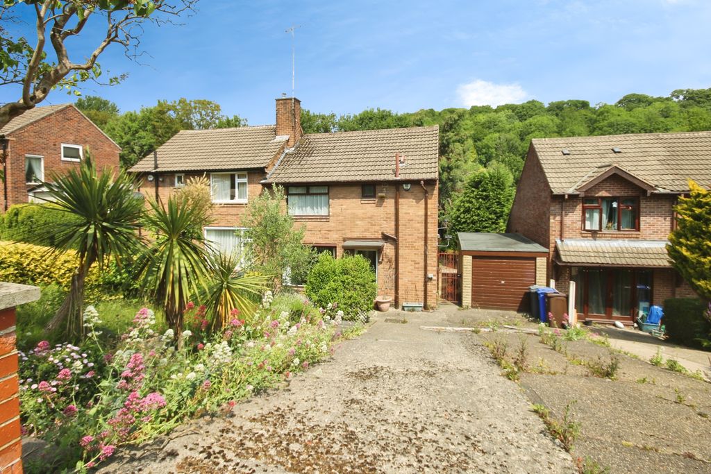 Property photo 1 of 20