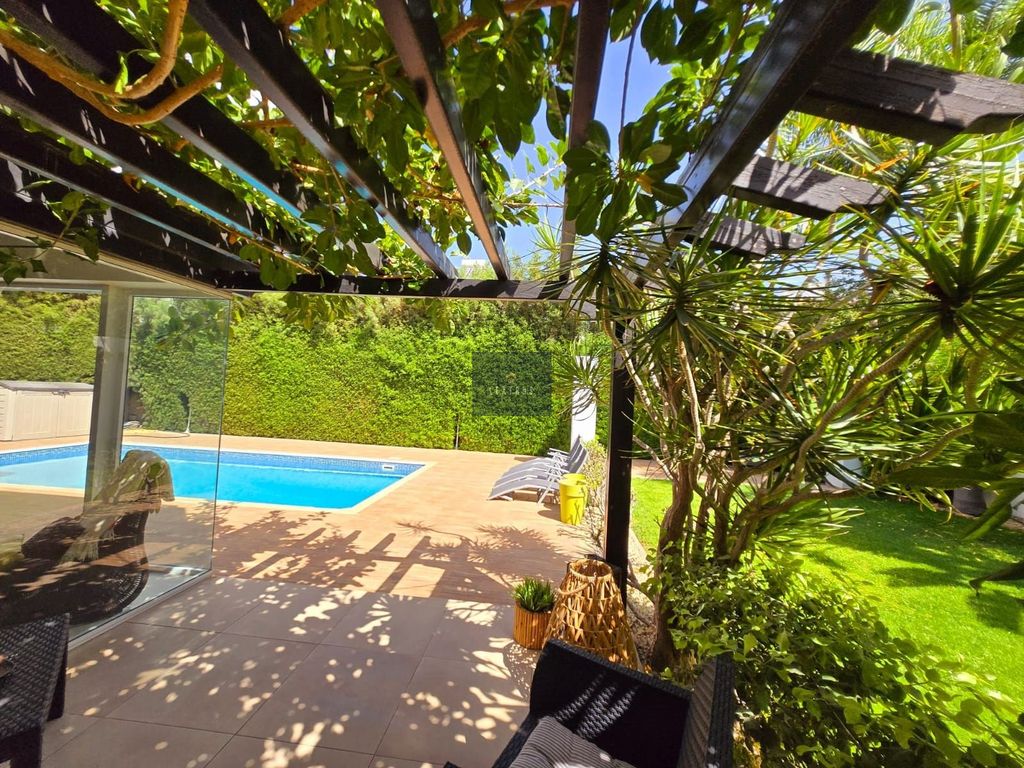 Property photo 1 of 25