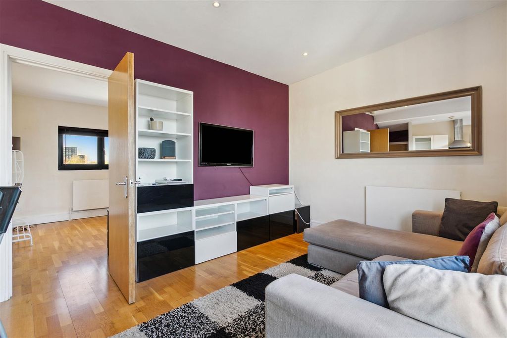Property photo 1 of 10 8.Jpg