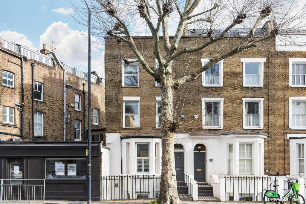 Property photo 2 of 15 Image