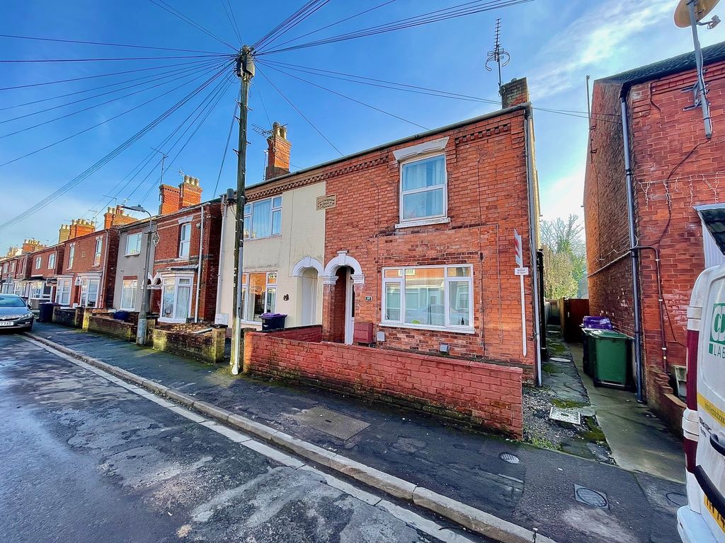 Property photo 1 of 7