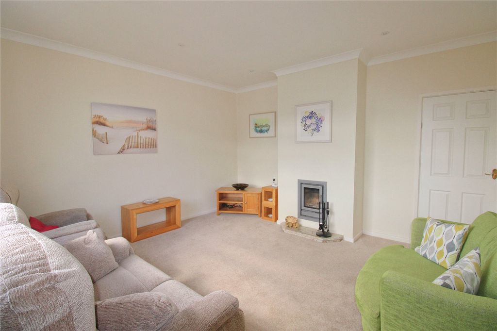 Property photo 3 of 15 Picture No. 15