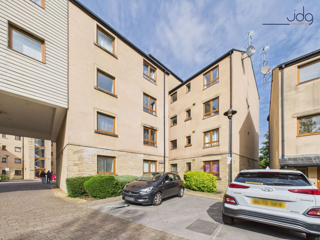 Property photo 1 of 11 Welcome To Waterside