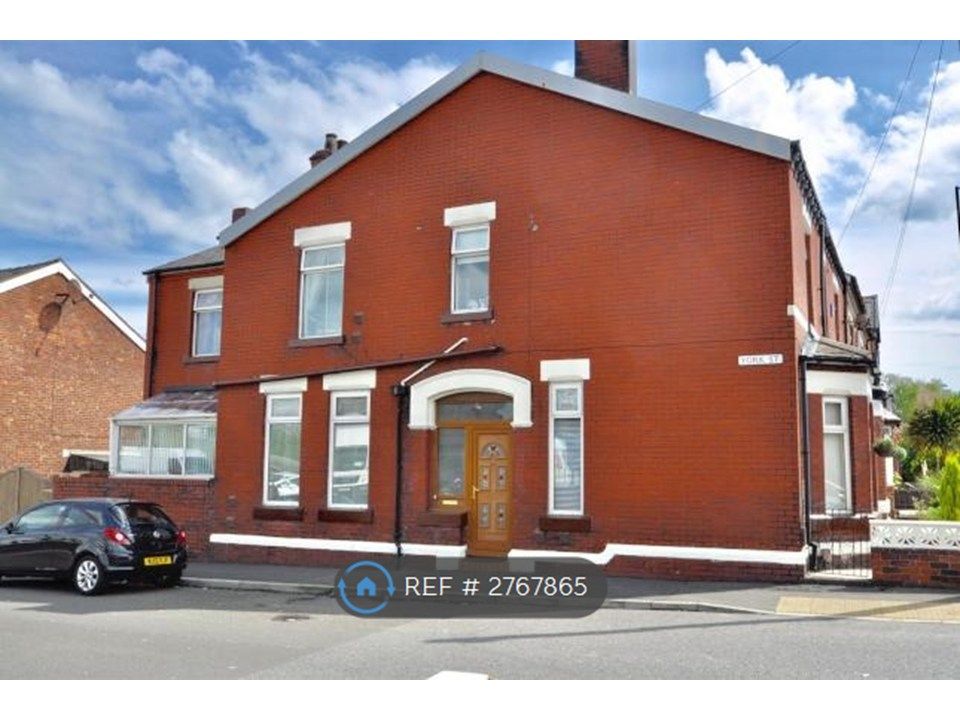 Property photo 2 of 16