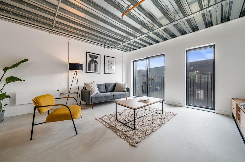 Property photo 3 of 15 1014544 (1).Jpg