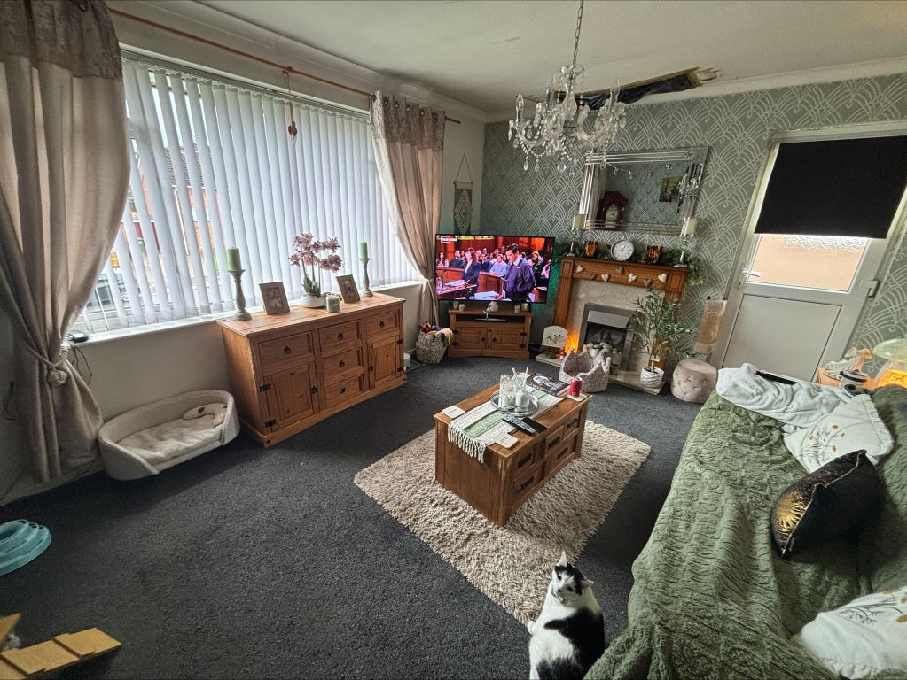 Property photo 3 of 8