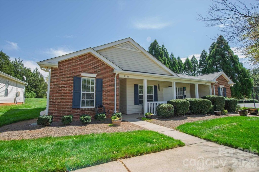 Property photo 1 of 29