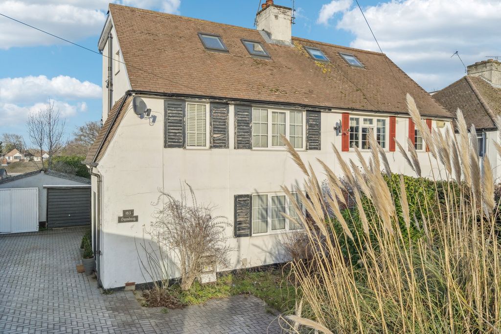 Property photo 1 of 25