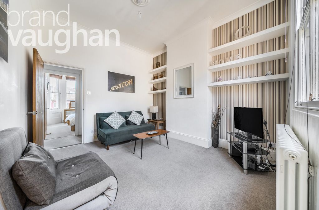 Property photo 2 of 9 42c8A292-A946-4c8...
