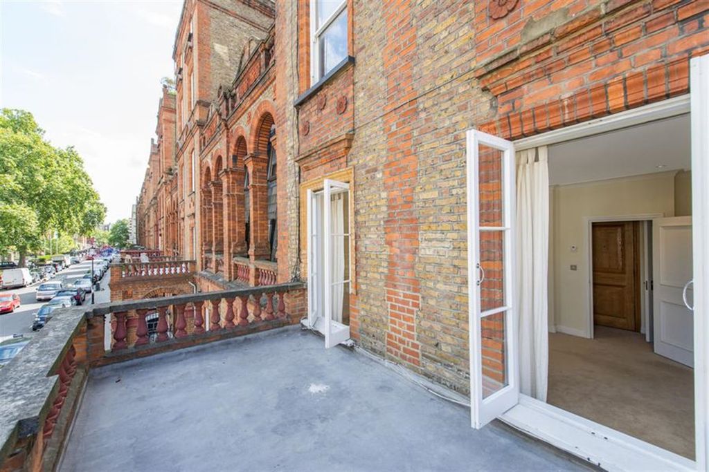 Property photo 1 of 7 (Main)