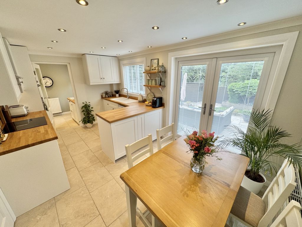 Property photo 3 of 30 Img_5989
