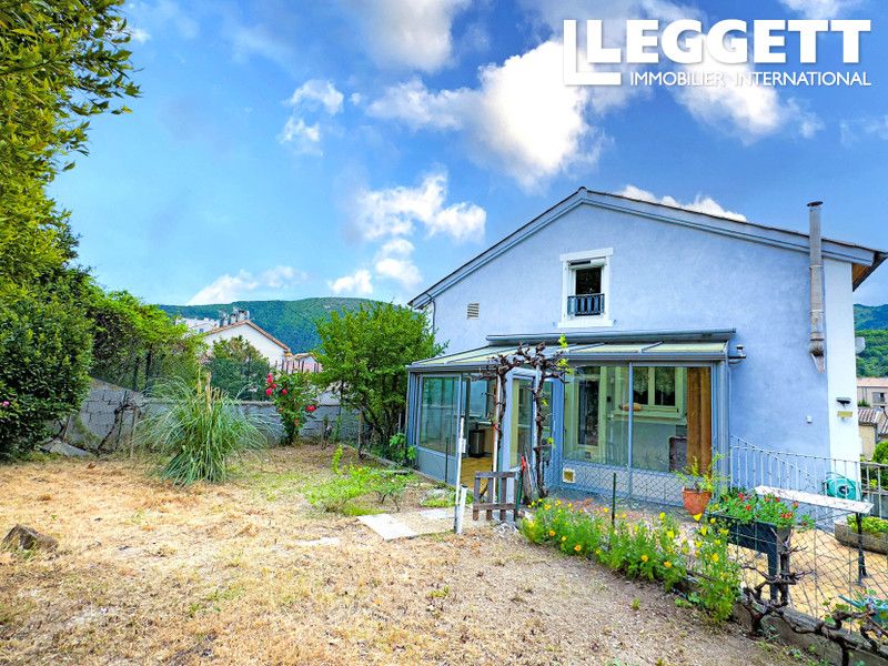 Property photo 2 of 10
