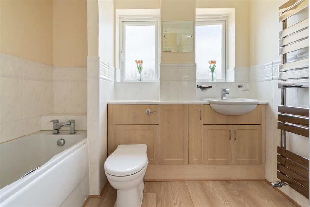 Additional image 36 of 5 bed detached house for saleSnowdrop Road, Hartlepool TS26
