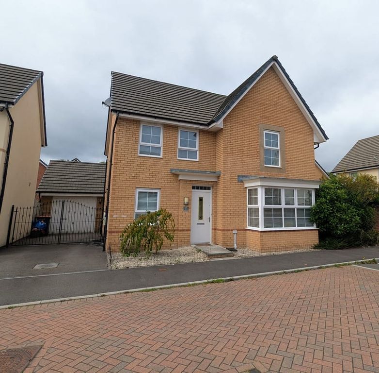 Property photo 1 of 35
