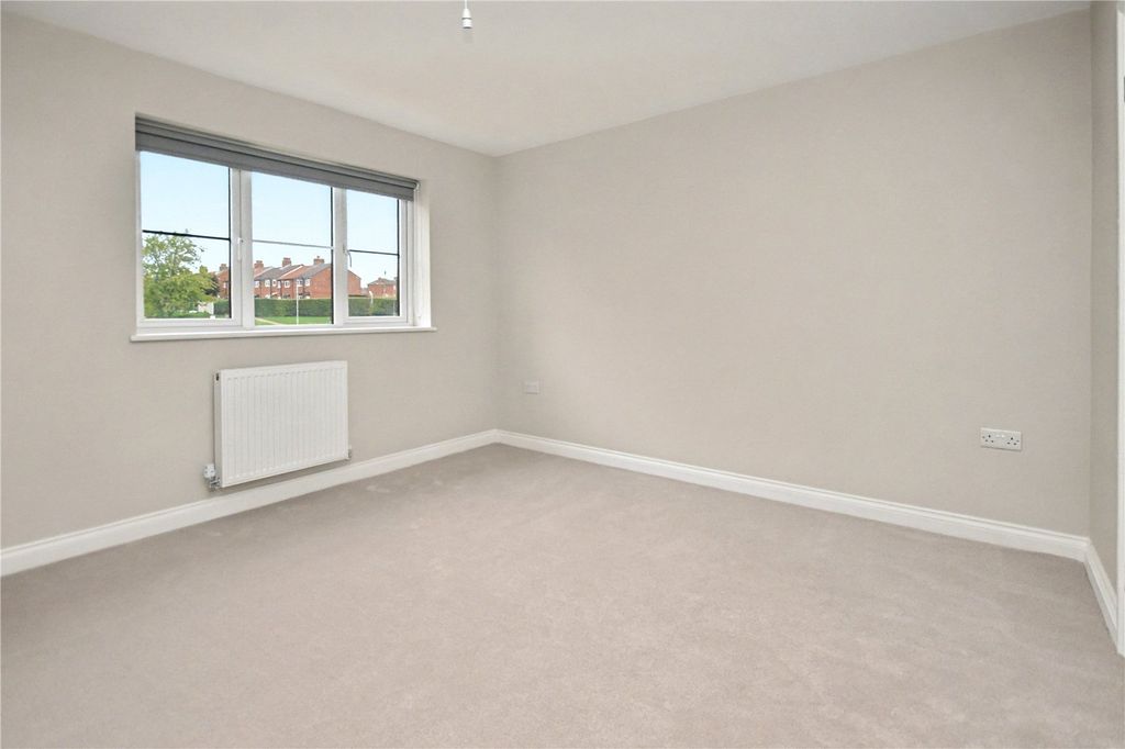 Property photo 3 of 10 Picture No. 17