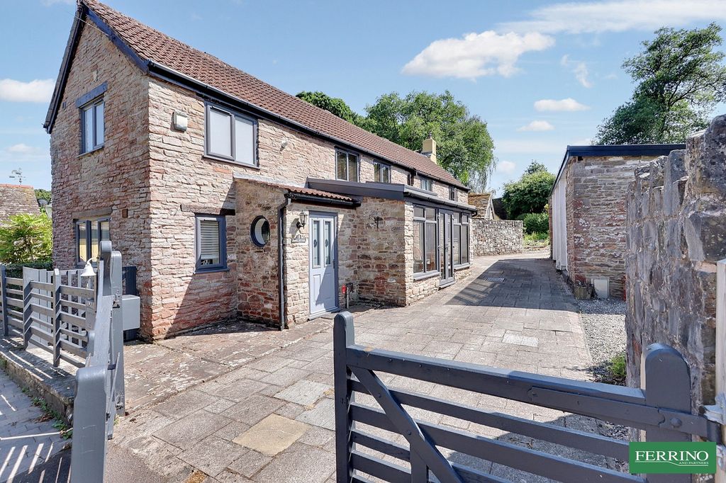 Property photo 1 of 27 Main Image