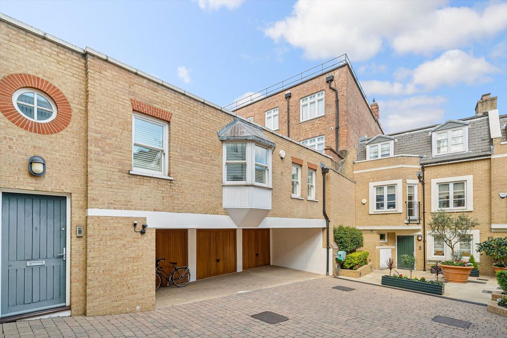 Property photo 2 of 12 Image